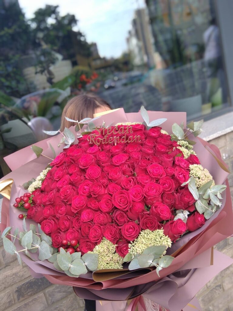 bouquet of 101 red roses - Flower Delivery Belgrade - Flower shop Provence Decor